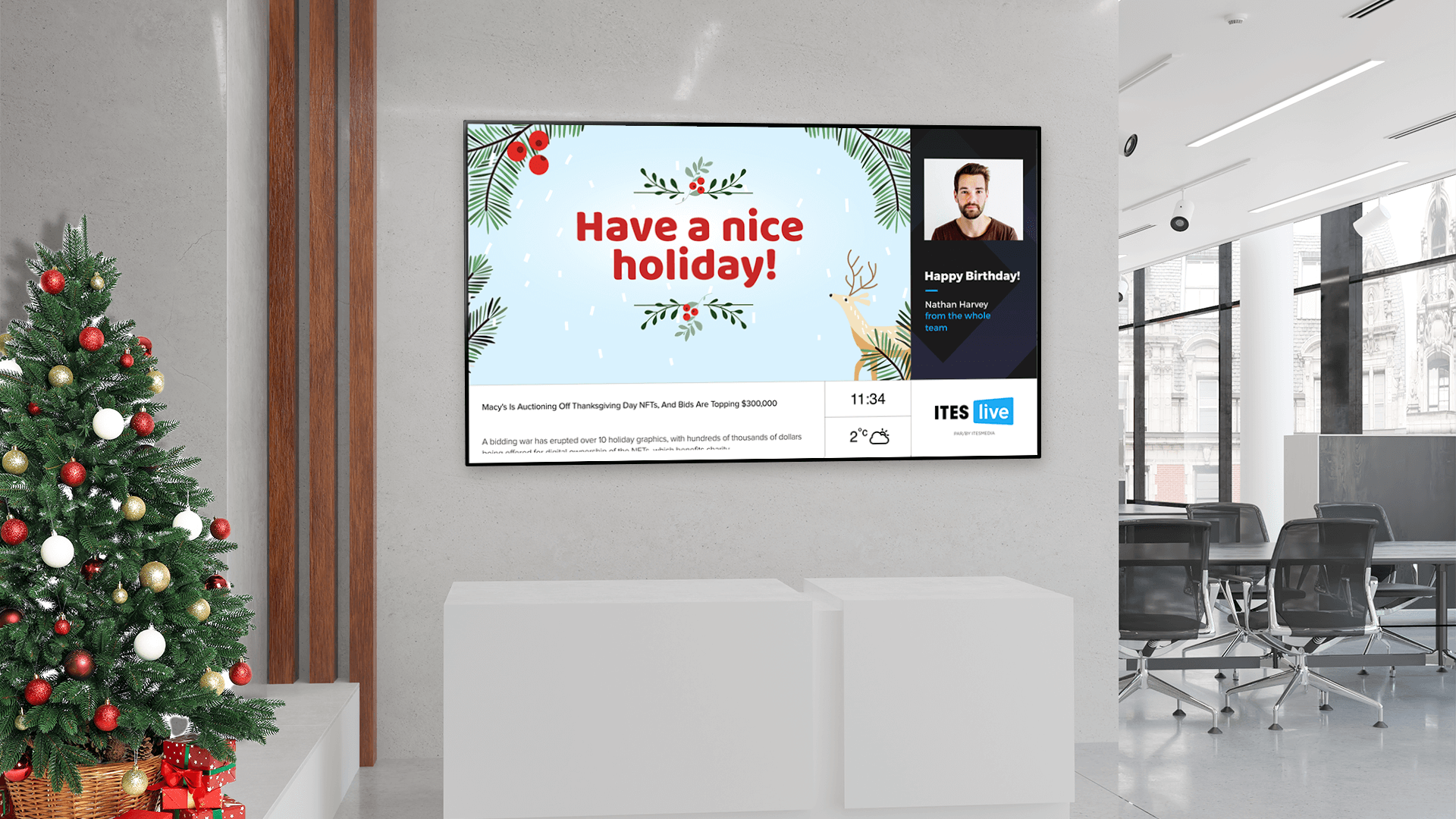 Digital signage content for the holidays